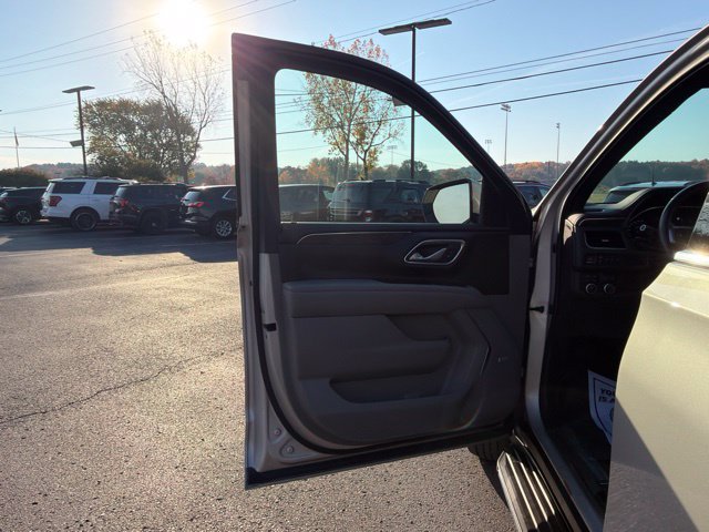 Used 2022 Chevrolet Tahoe LT AWD/4WD image 12