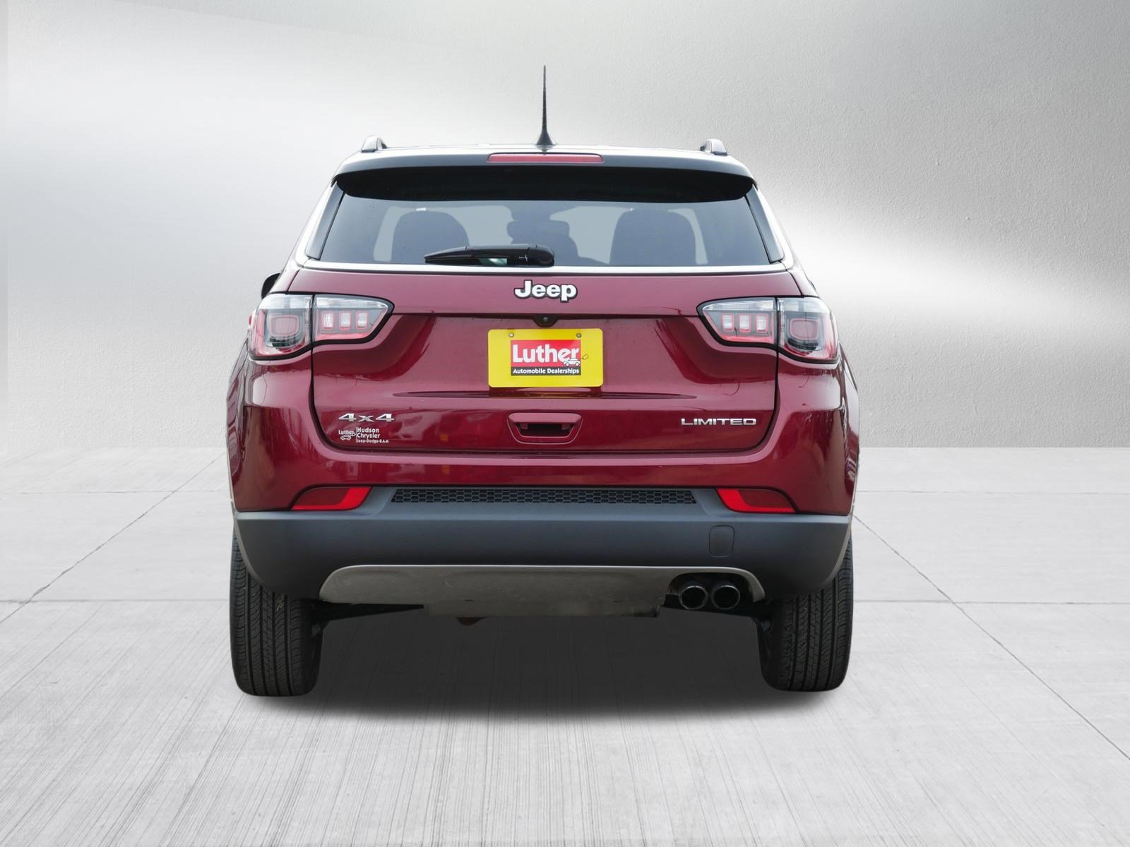 Used 2022 Jeep Compass Limited image 6