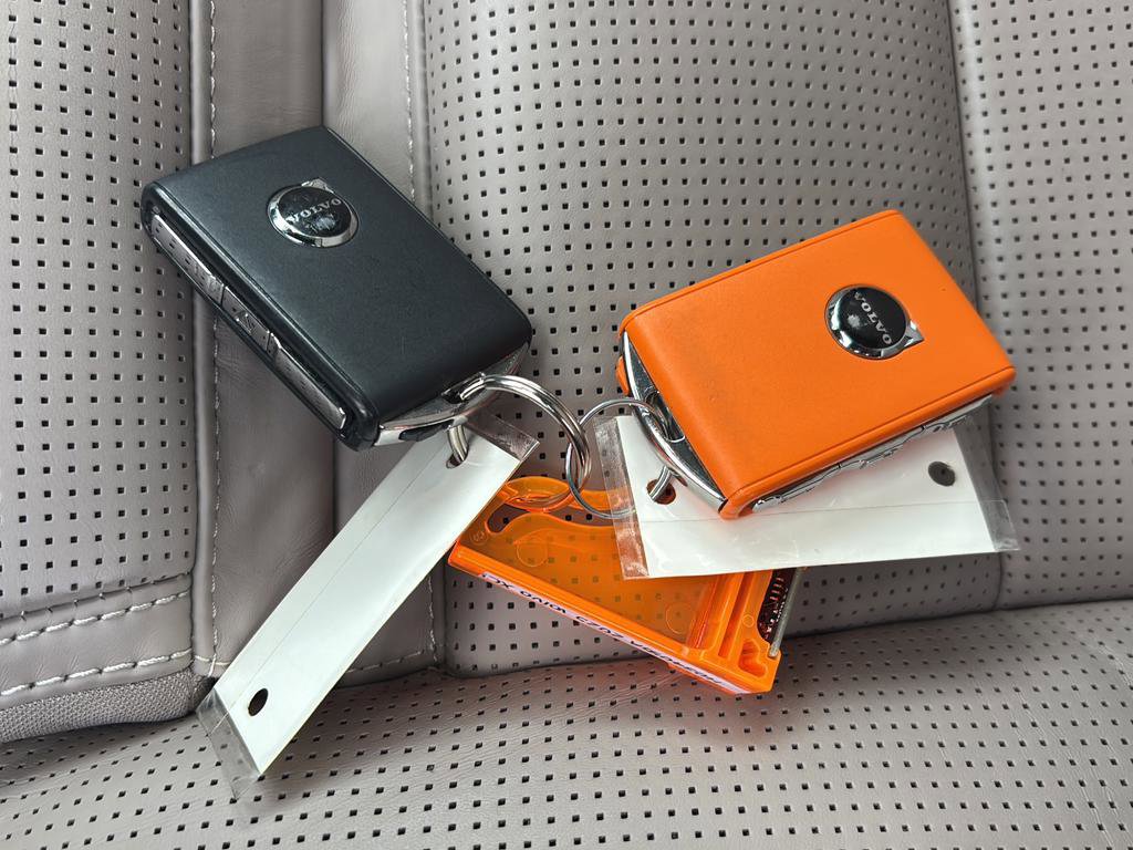 Used 2025 Volvo XC90 T8 Ultra image 42