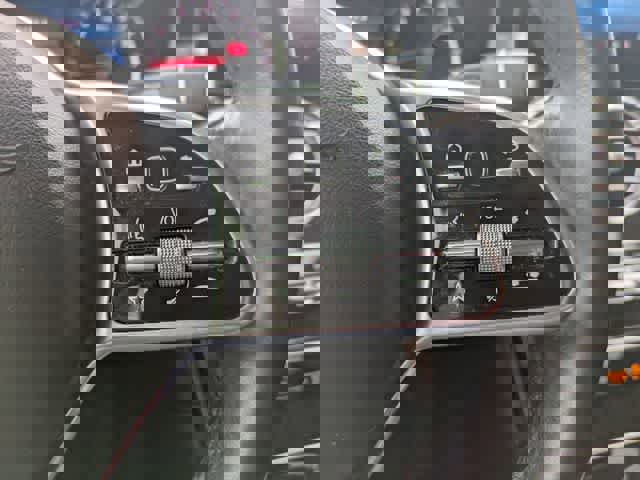 Certified 2022 Mercedes-Benz GLC 300 w/ Premium Package Lite image 23