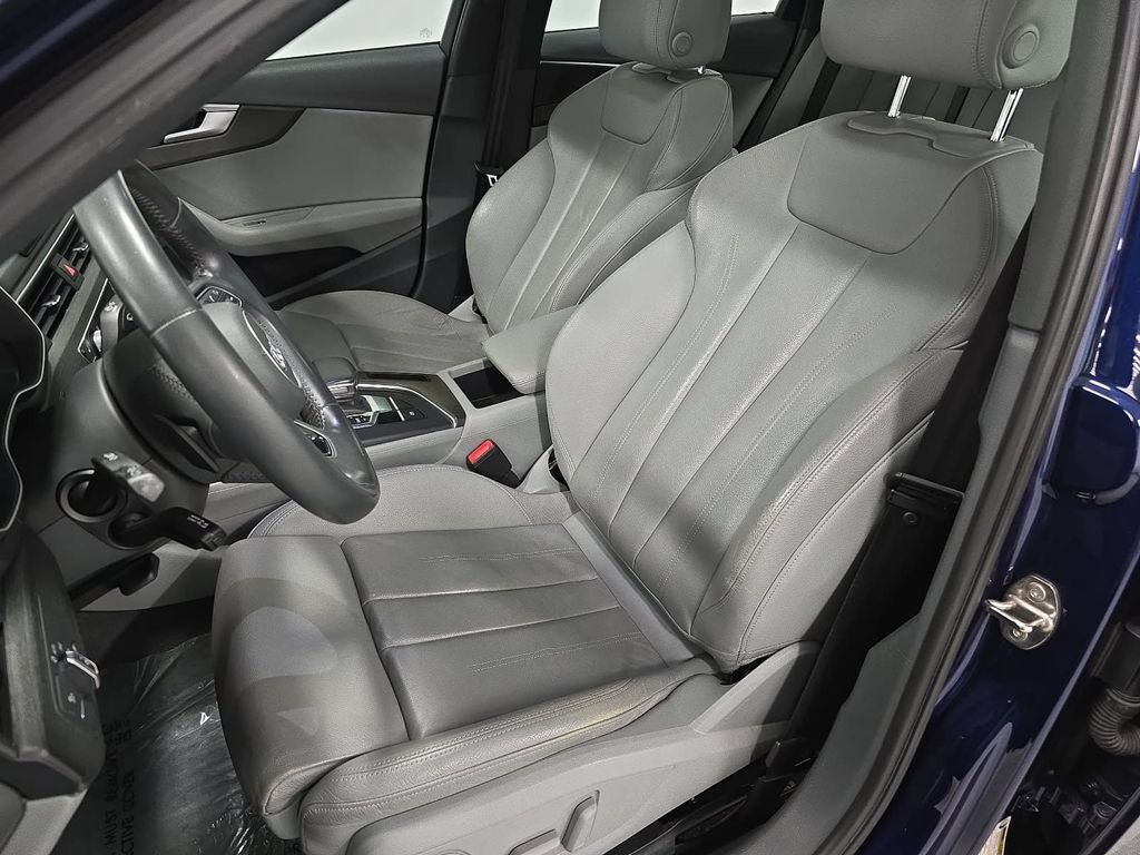Used 2019 Audi A4 2.0T Premium w/ Convenience Package FWD image 5