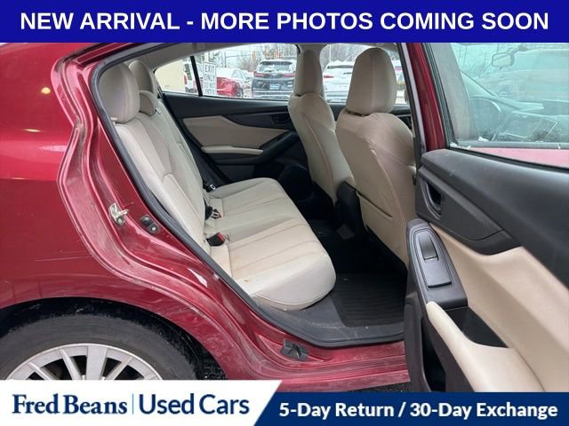 Used 2017 Subaru Impreza 2.0i Premium image 11