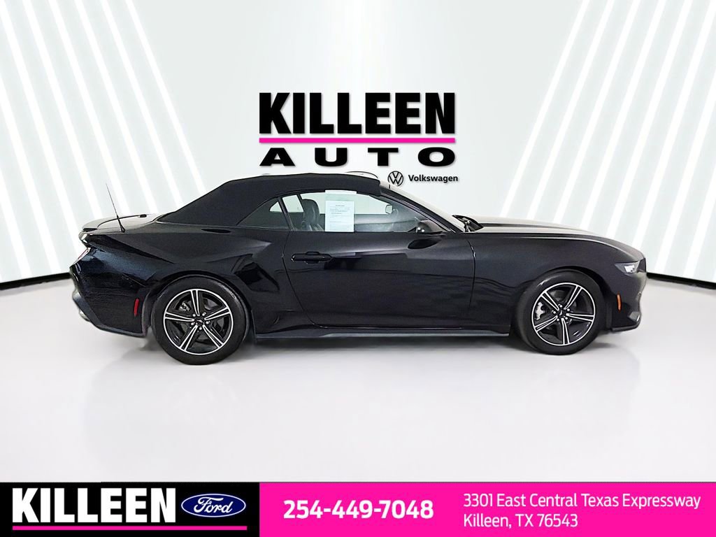 Used 2024 Ford Mustang Premium image 9