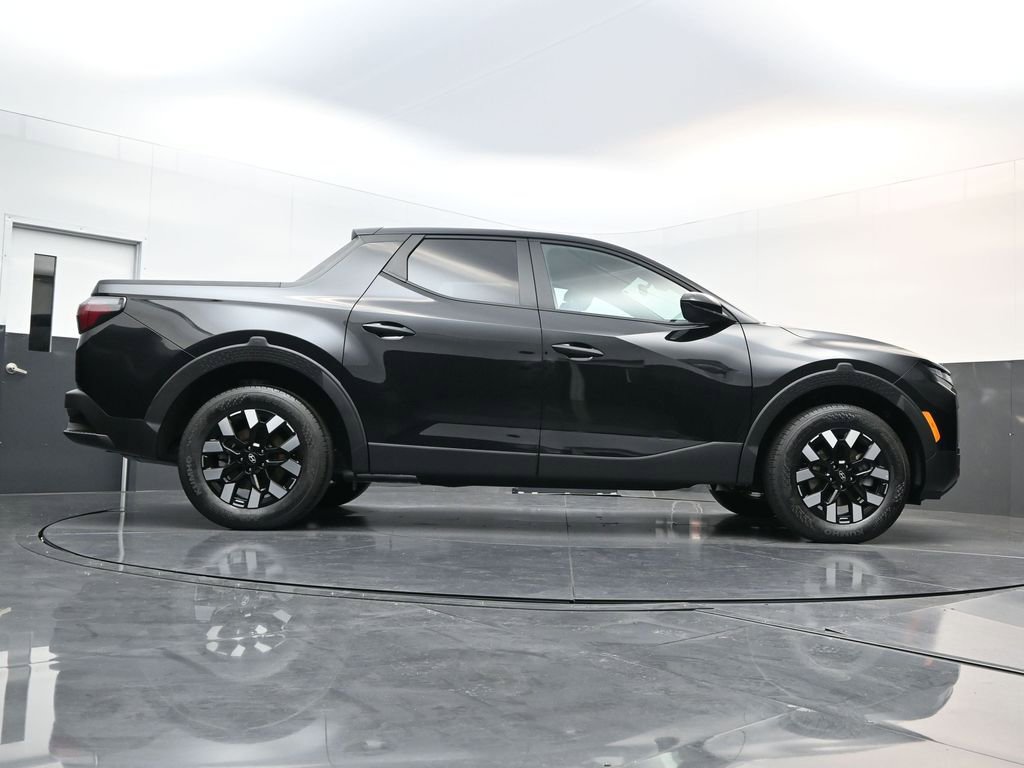 Certified 2025 Hyundai Santa Cruz SE image 22