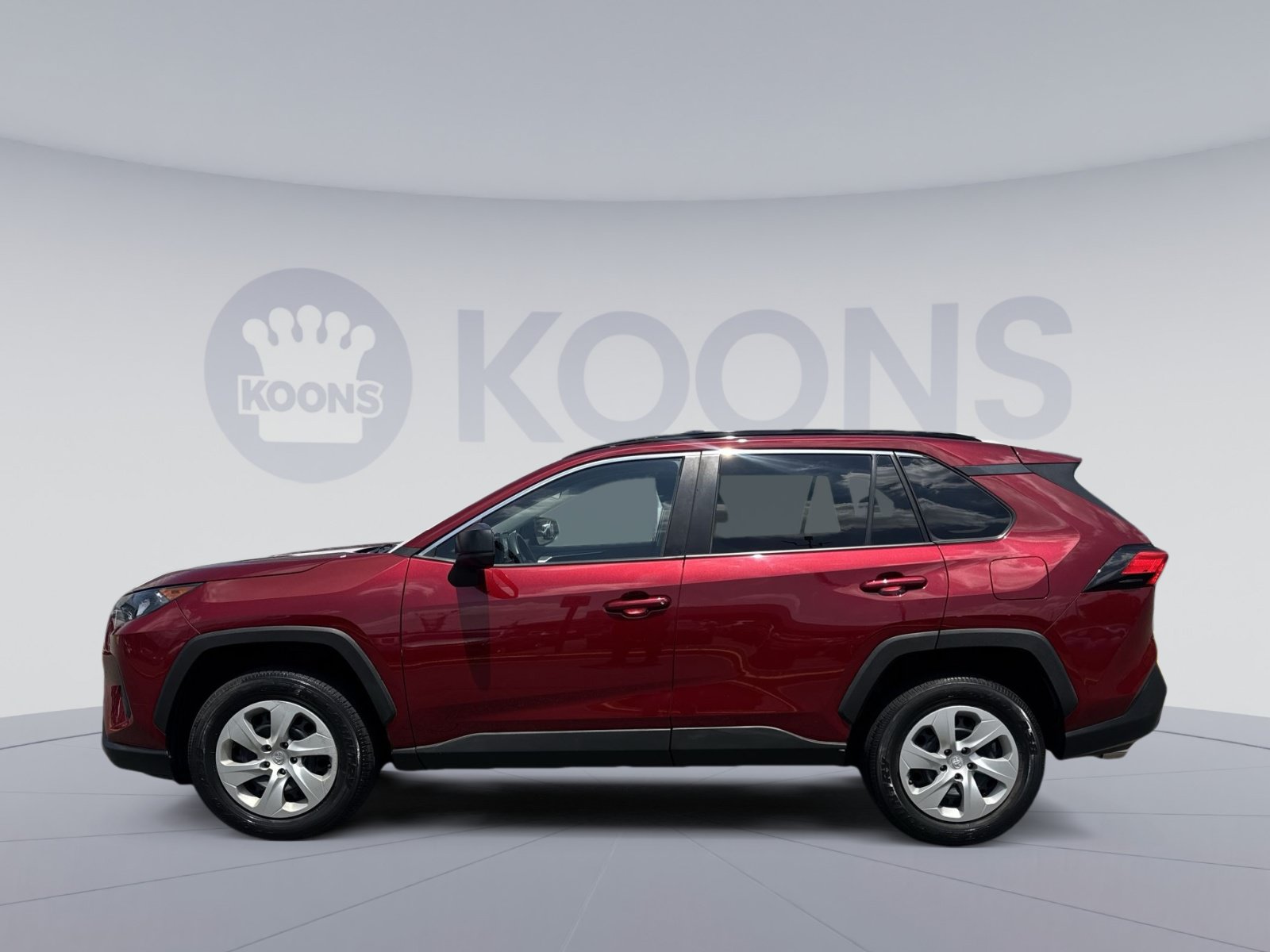 Used 2021 Toyota RAV4 LE w/ Carpet Mat Package (TMS) AWD/4WD image 2
