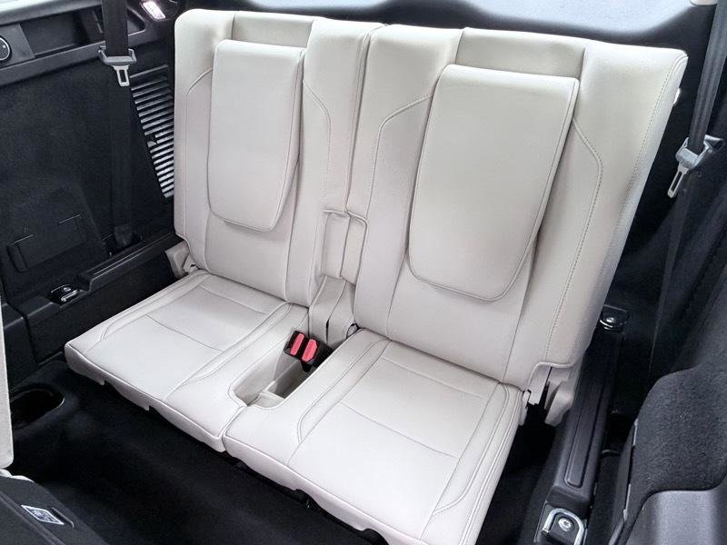 Used 2020 Land Rover Discovery Sport SE AWD/4WD image 10