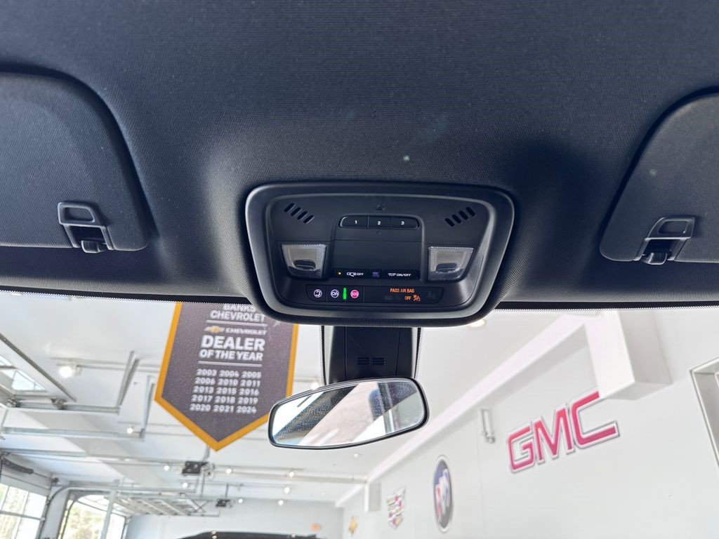 Certified 2023 Chevrolet Traverse LT AWD/4WD image 26