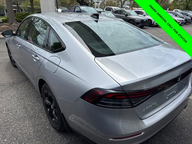 Used 2025 Honda Accord SE image 10