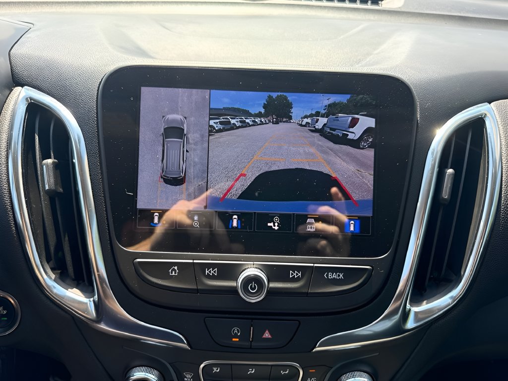 Used 2024 Chevrolet Equinox LT AWD/4WD image 21