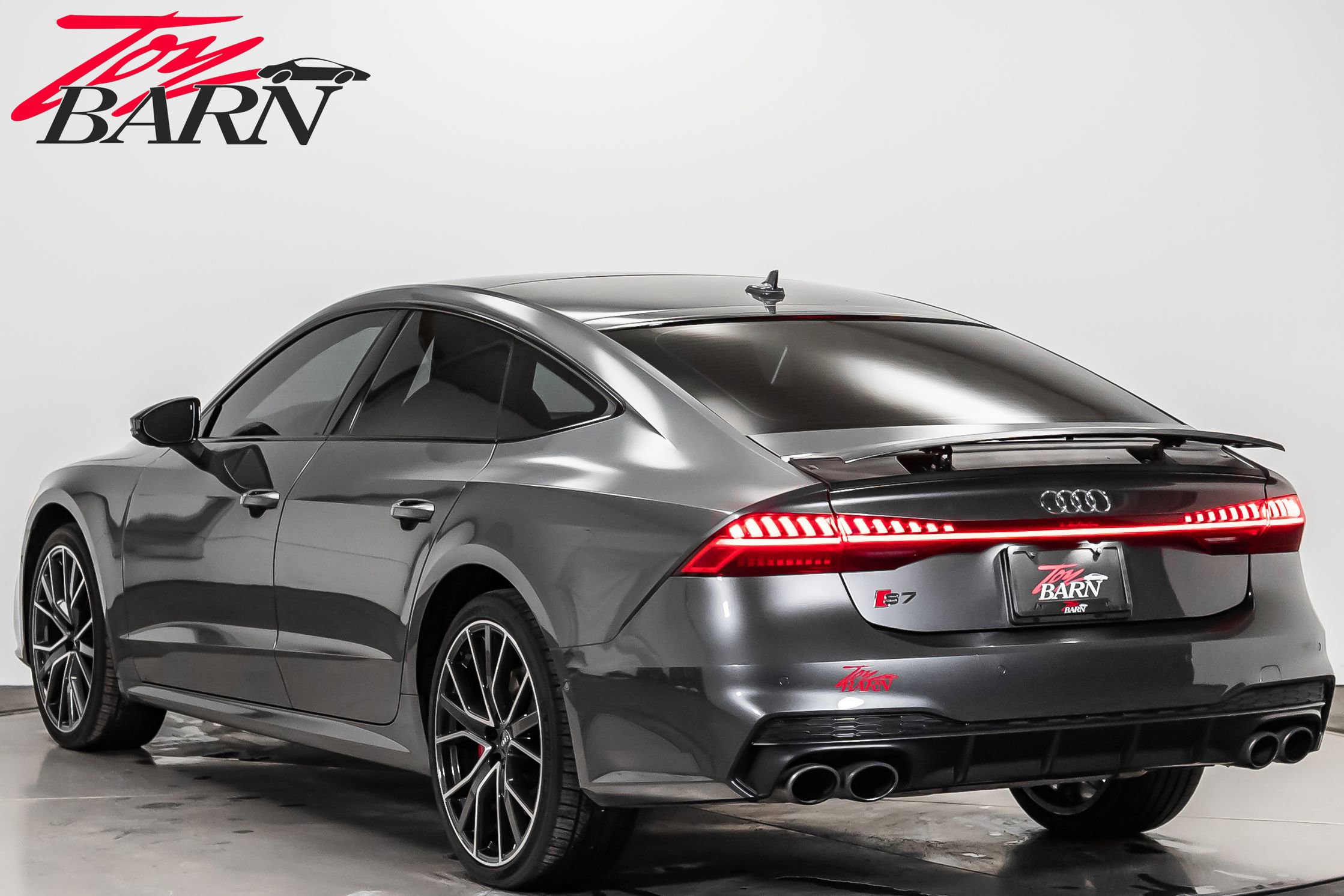 Used 2020 Audi S7 Prestige w/ Prestige Package image 3