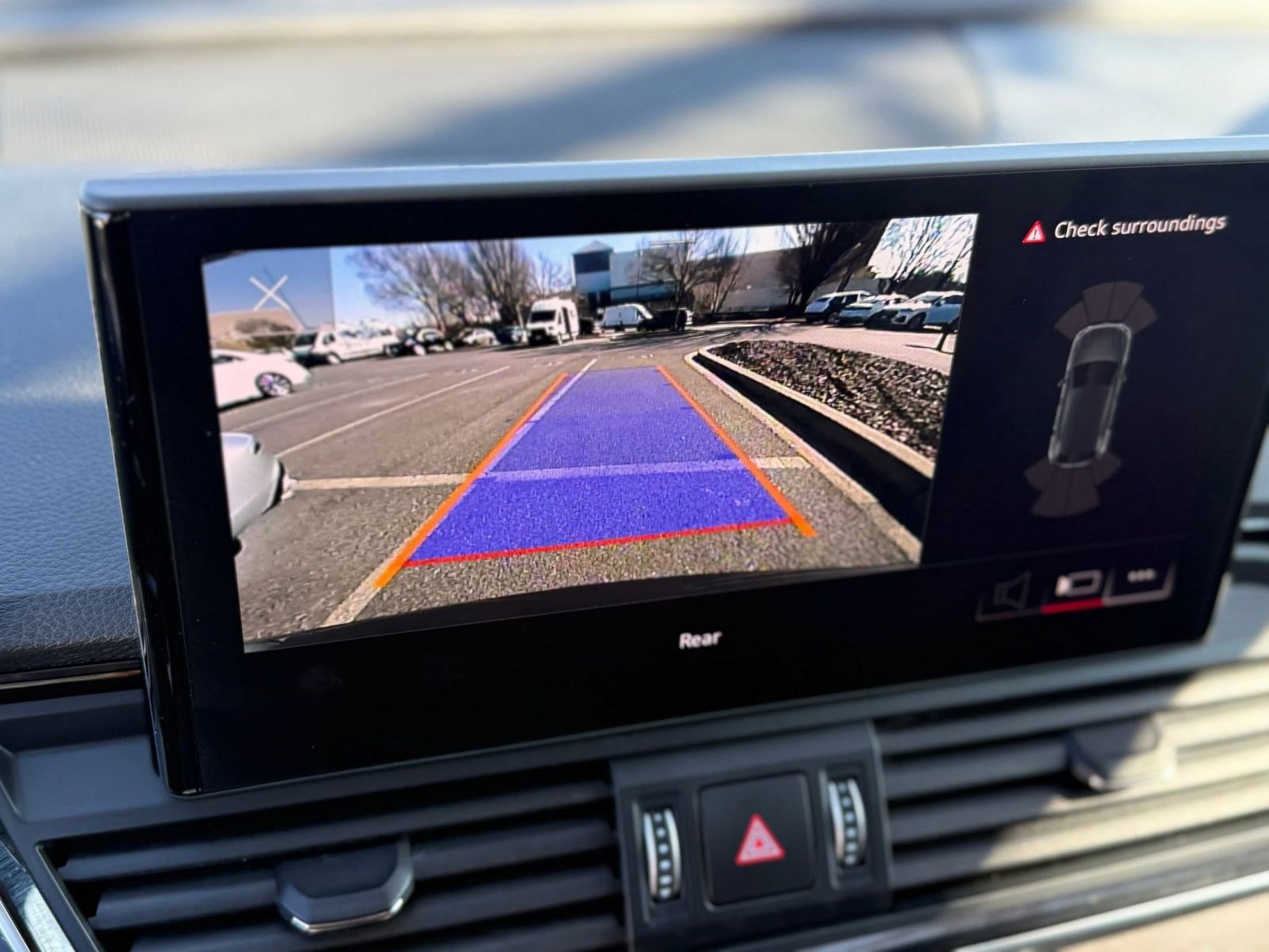 Used 2023 Audi Q5 e Premium w/ Convenience Package image 52