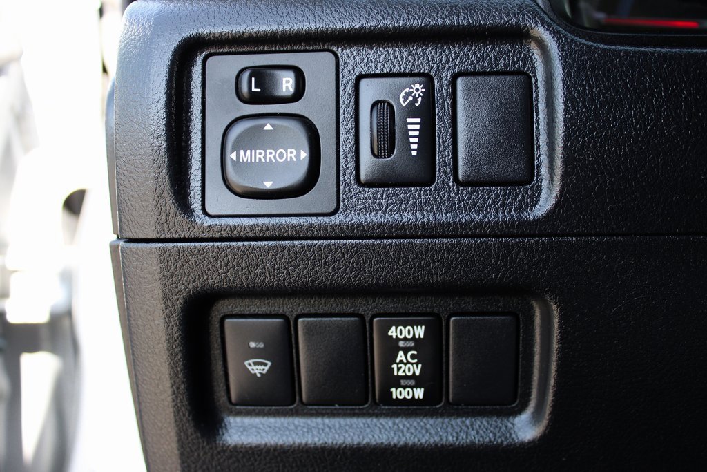 Used 2019 Toyota 4Runner SR5 image 18