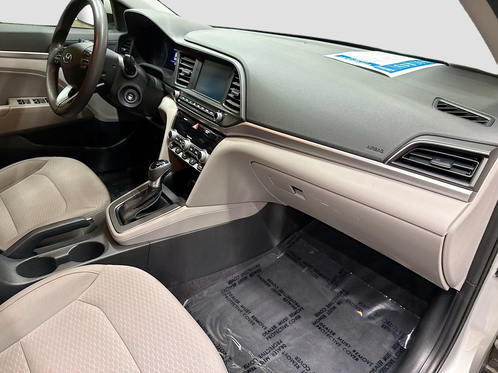 Used 2020 Hyundai Elantra SEL FWD image 28