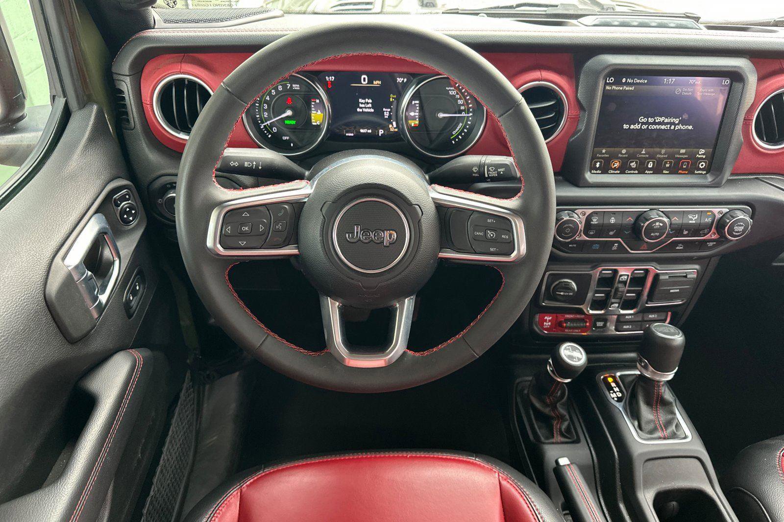 Used 2023 Jeep Wrangler Unlimited Rubicon 4xe image 15