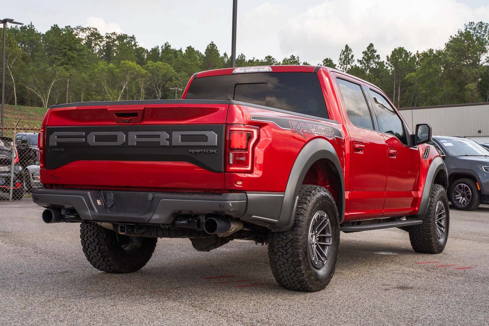 Certified 2020 Ford F150 Raptor w/ Equipment Group 802A Luxury AWD/4WD image 14