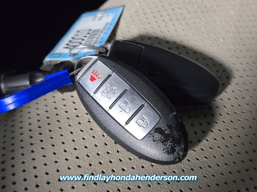 Used 2013 Nissan 370Z Touring w/ Sport Pkg RWD image 30