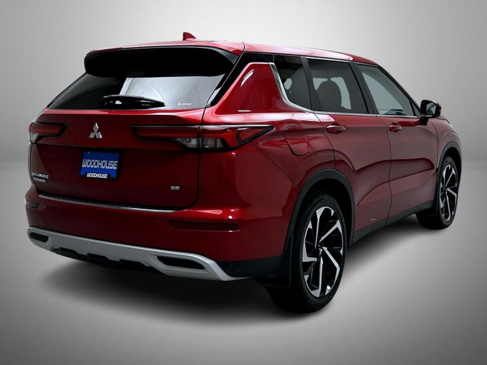 Used 2023 Mitsubishi Outlander SE AWD/4WD image 5