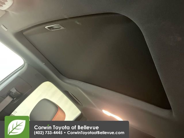 Used 2024 Chevrolet Colorado Z71 image 23