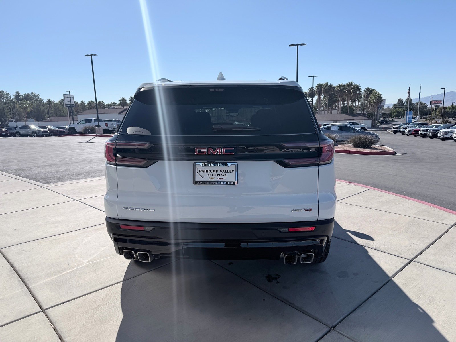 New 2026 GMC Acadia AT4 w/ Luxury Package image 4