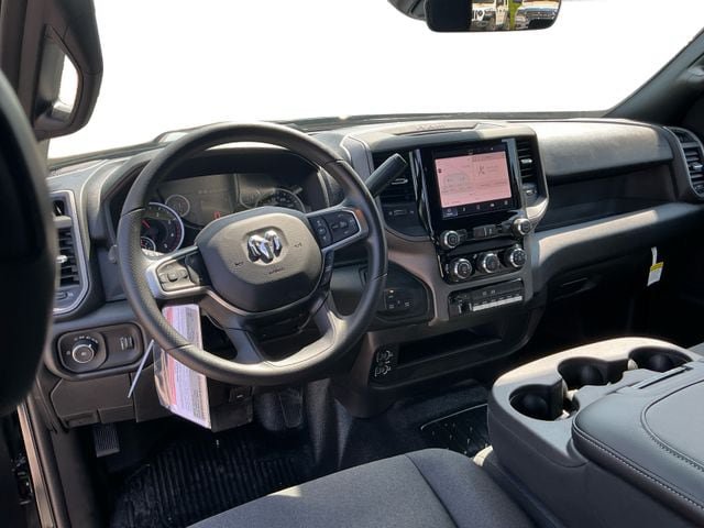 New 2026 RAM 5500 Tradesman AWD/4WD image 28
