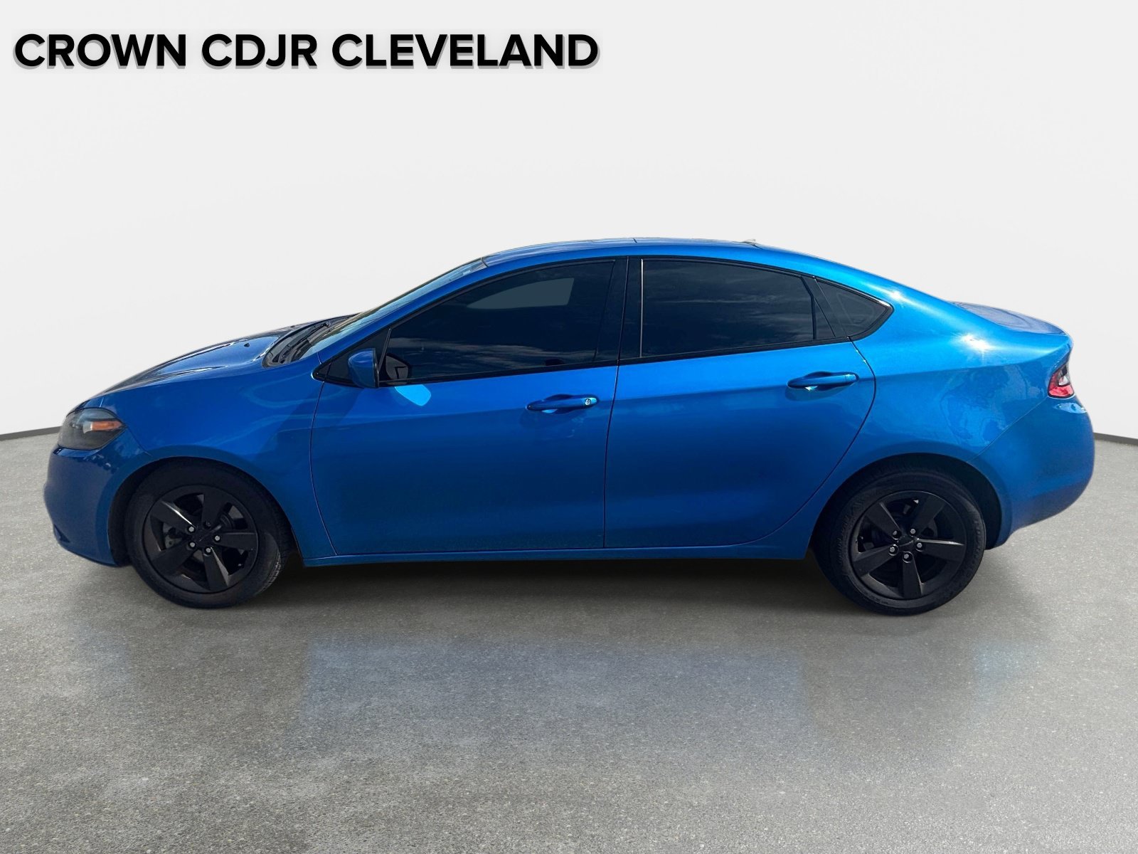 Used 2016 Dodge Dart SXT FWD image 2