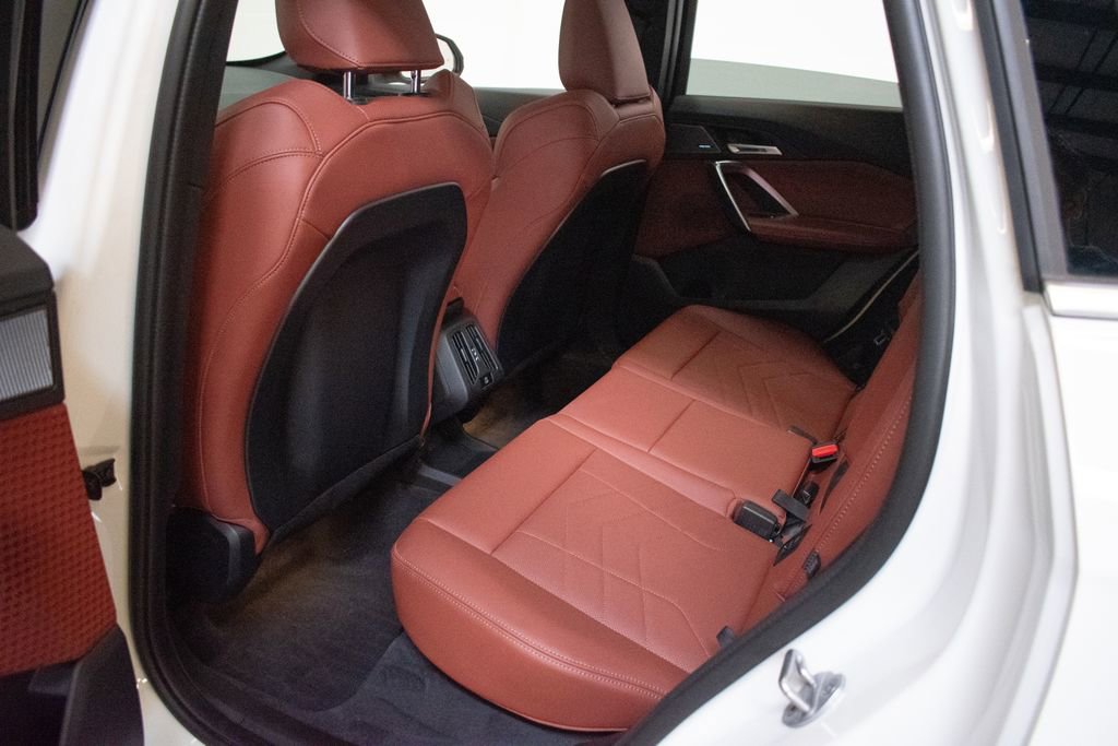 Certified 2026 BMW X1 xDrive28i w/ Convenience Package image 23