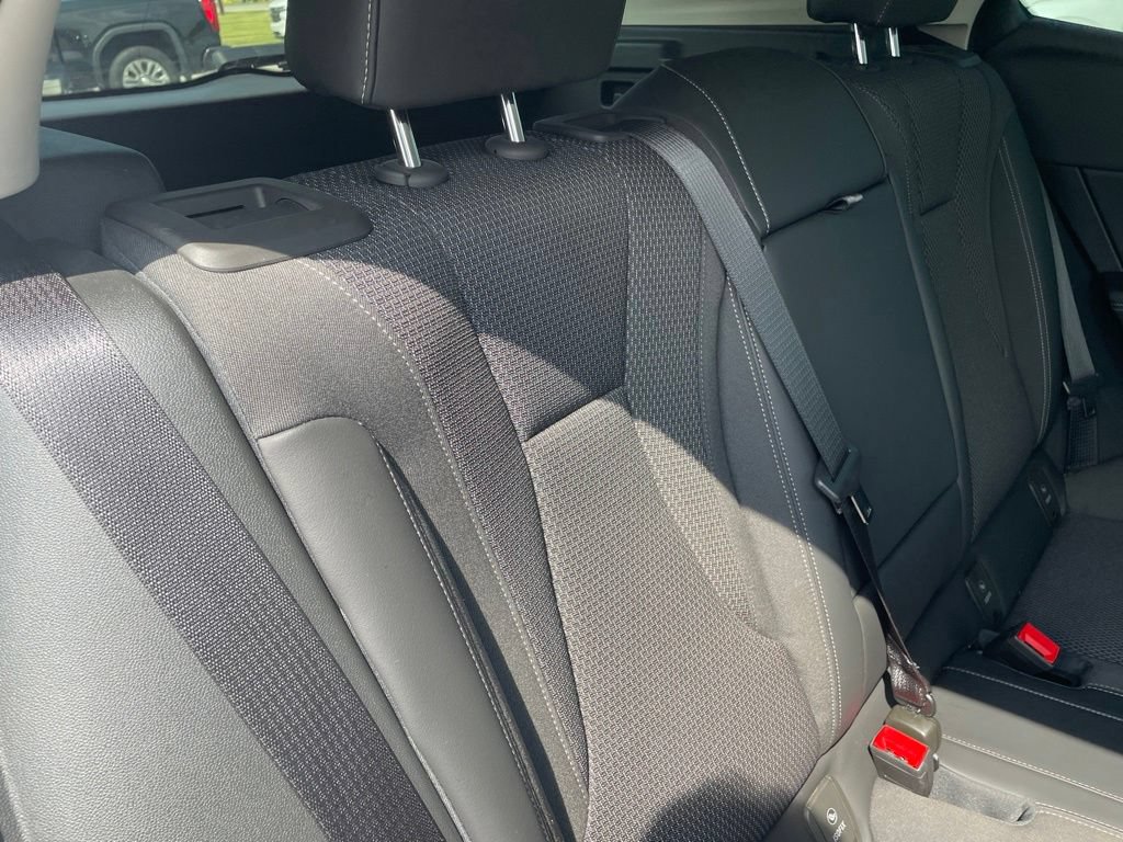 Used 2023 Buick Envision Preferred FWD image 34