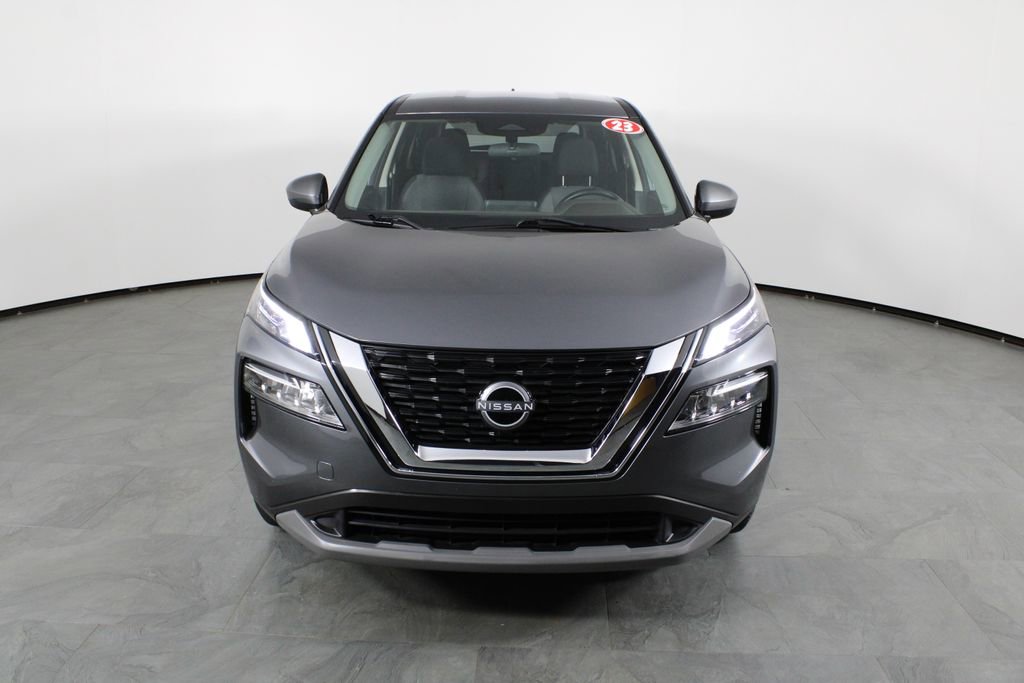 Certified 2023 Nissan Rogue SV image 14