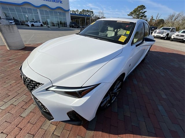 Used 2024 Lexus IS 300 F Sport image 6