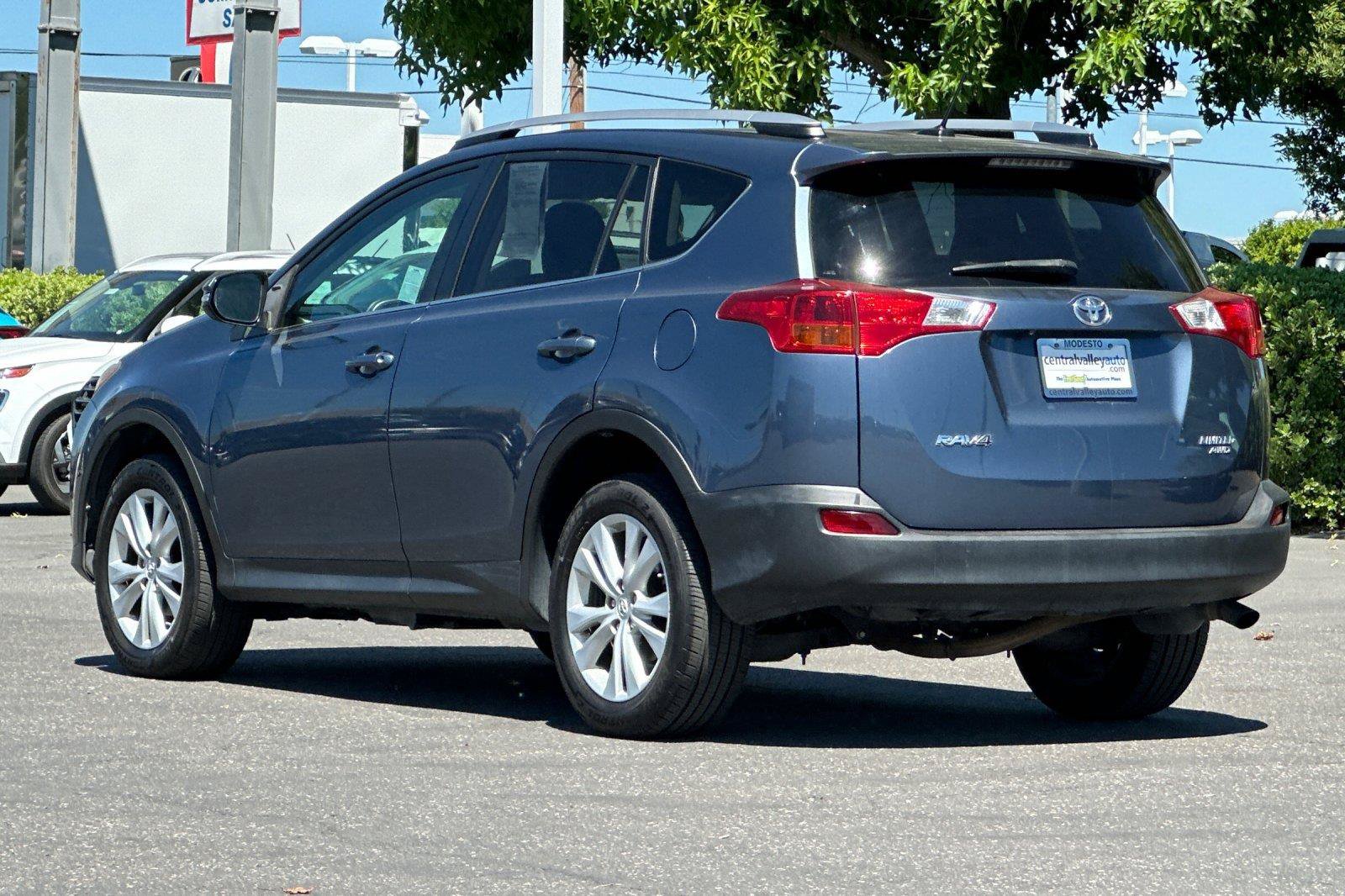 Used 2013 Toyota RAV4 Limited AWD/4WD image 5