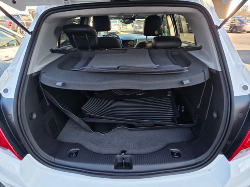 Used 2020 Chevrolet Trax Premier image 6