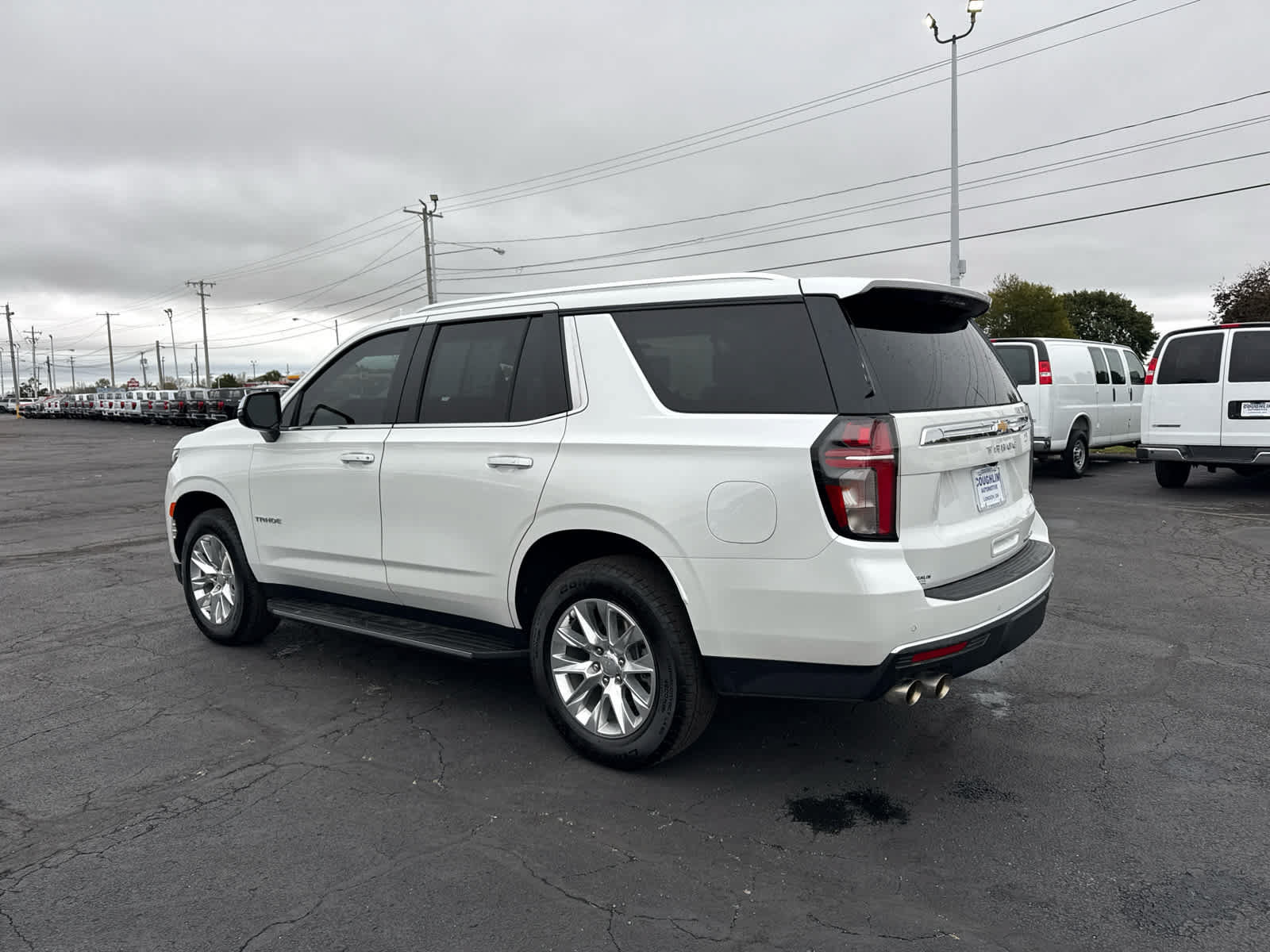 Certified 2024 Chevrolet Tahoe Premier AWD/4WD image 3