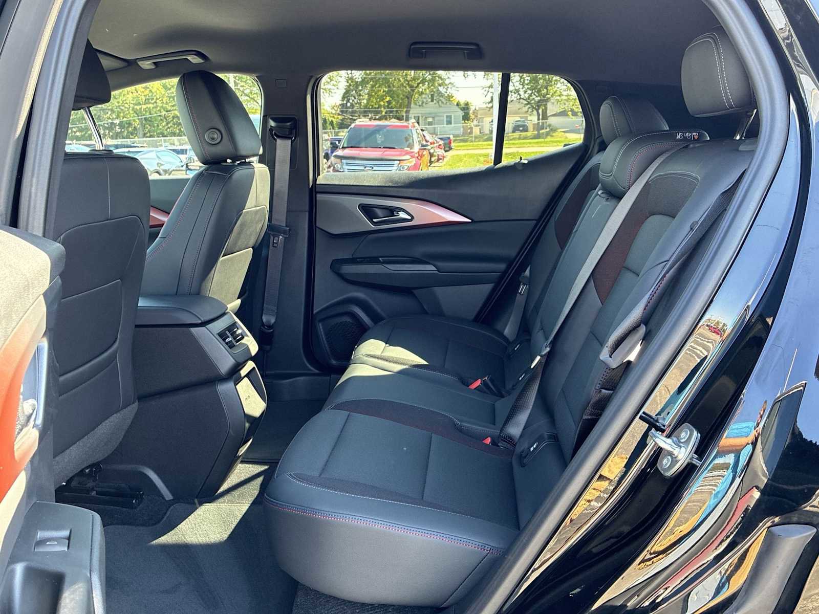 Used 2024 Chevrolet Equinox EV RS image 24