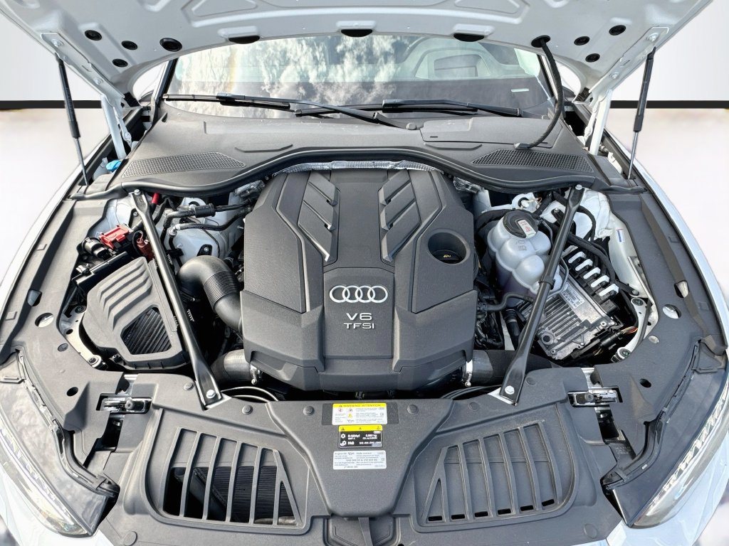 Used 2023 Audi A8 L 3.0T AWD/4WD image 33