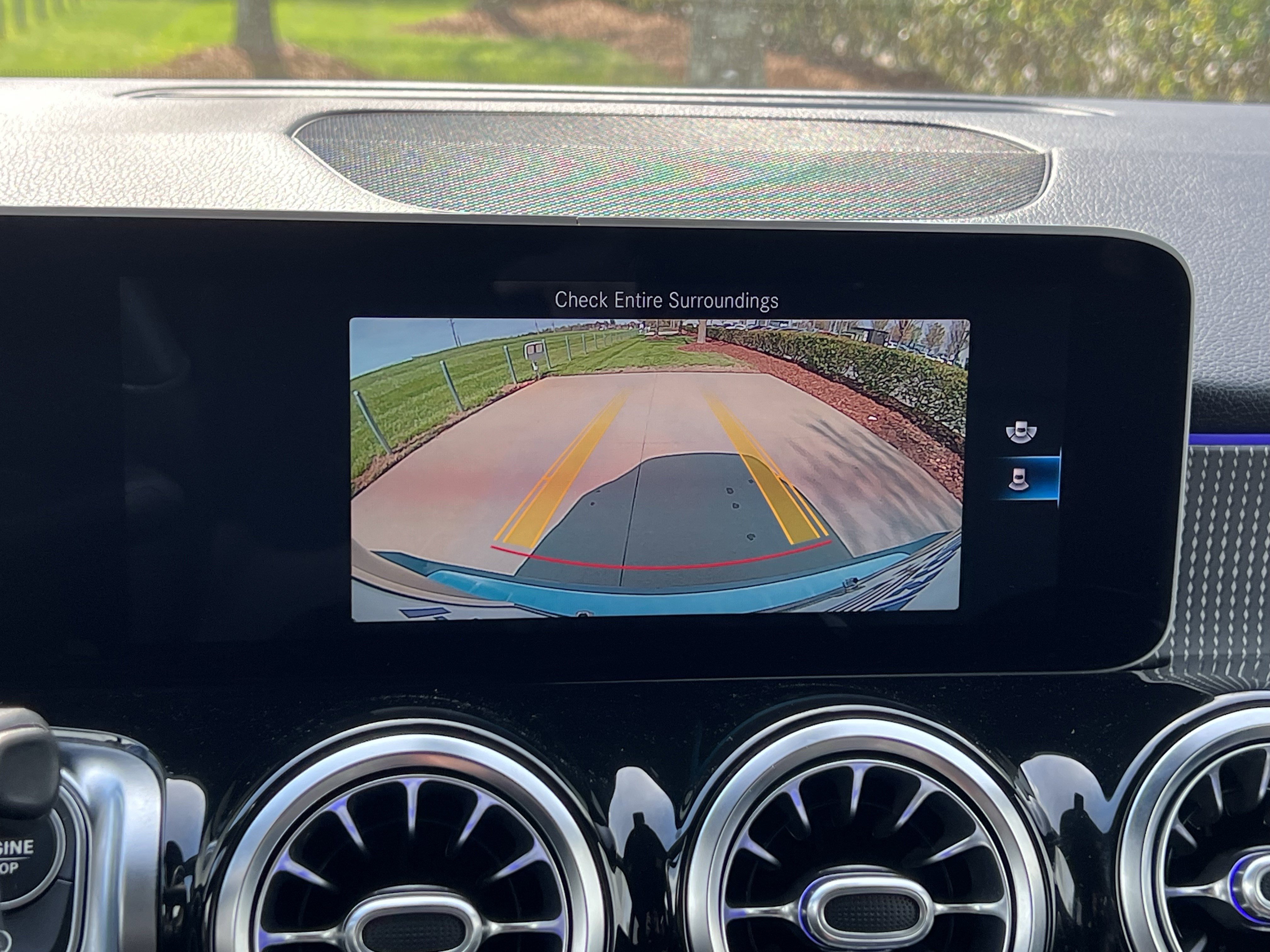 Certified 2020 Mercedes-Benz GLB 250 image 25