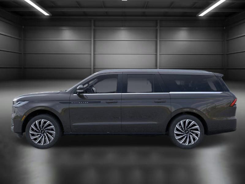 New 2025 Lincoln Navigator L Black Label image 3
