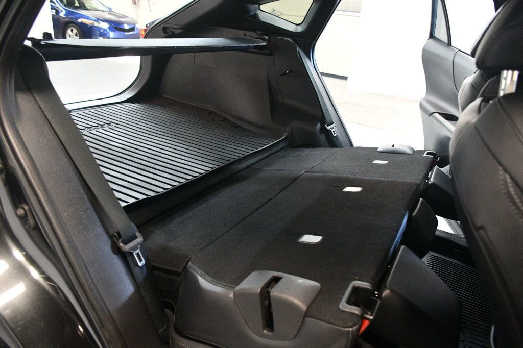 Used 2022 Toyota Venza XLE image 76