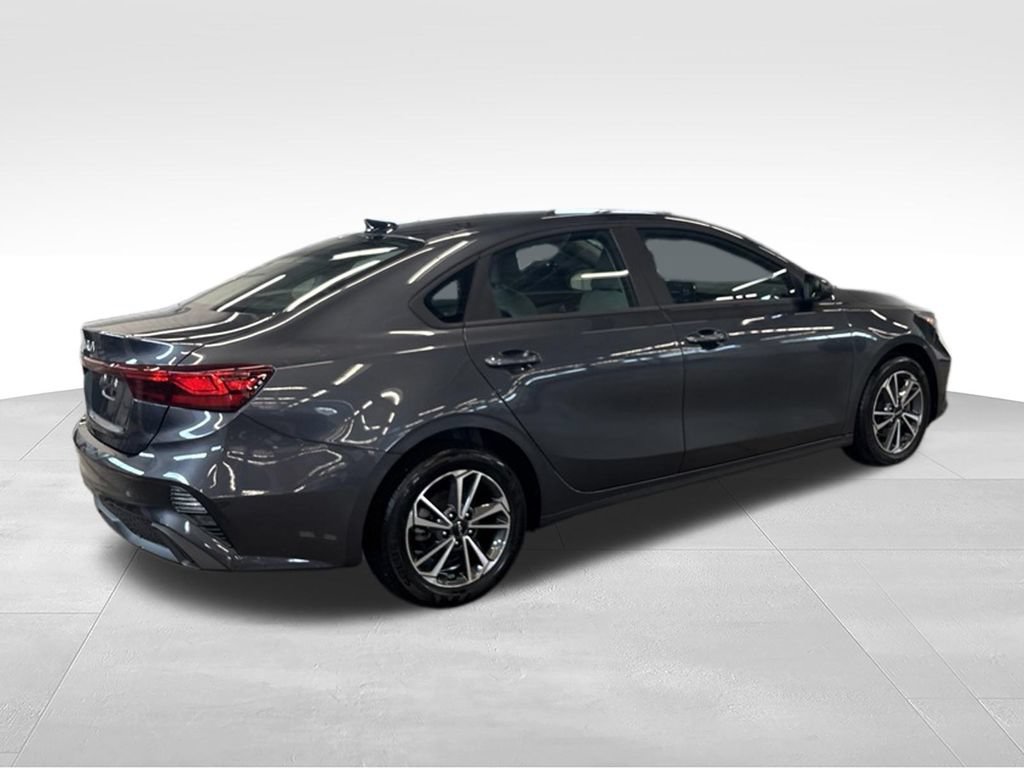 Certified 2023 Kia Forte LXS FWD image 27