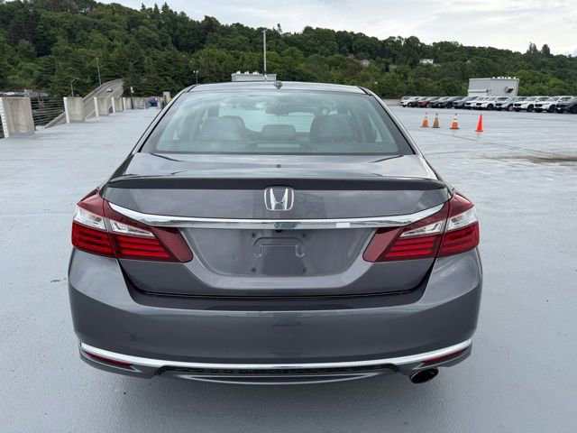 Used 2017 Honda Accord EX image 6
