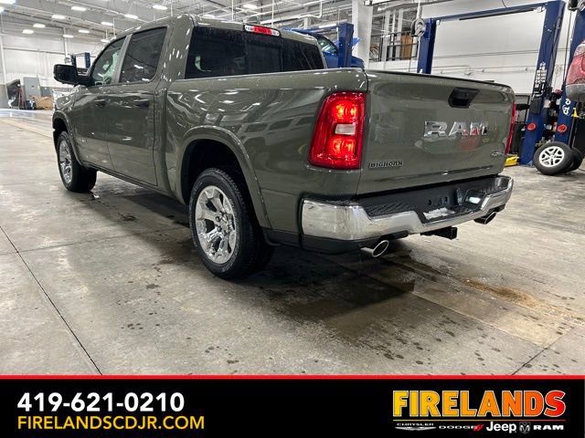 New 2026 RAM 1500 4x4 Crew Cab image 5