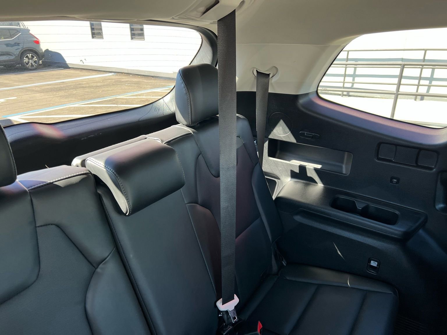 Used 2025 Kia Telluride S image 56