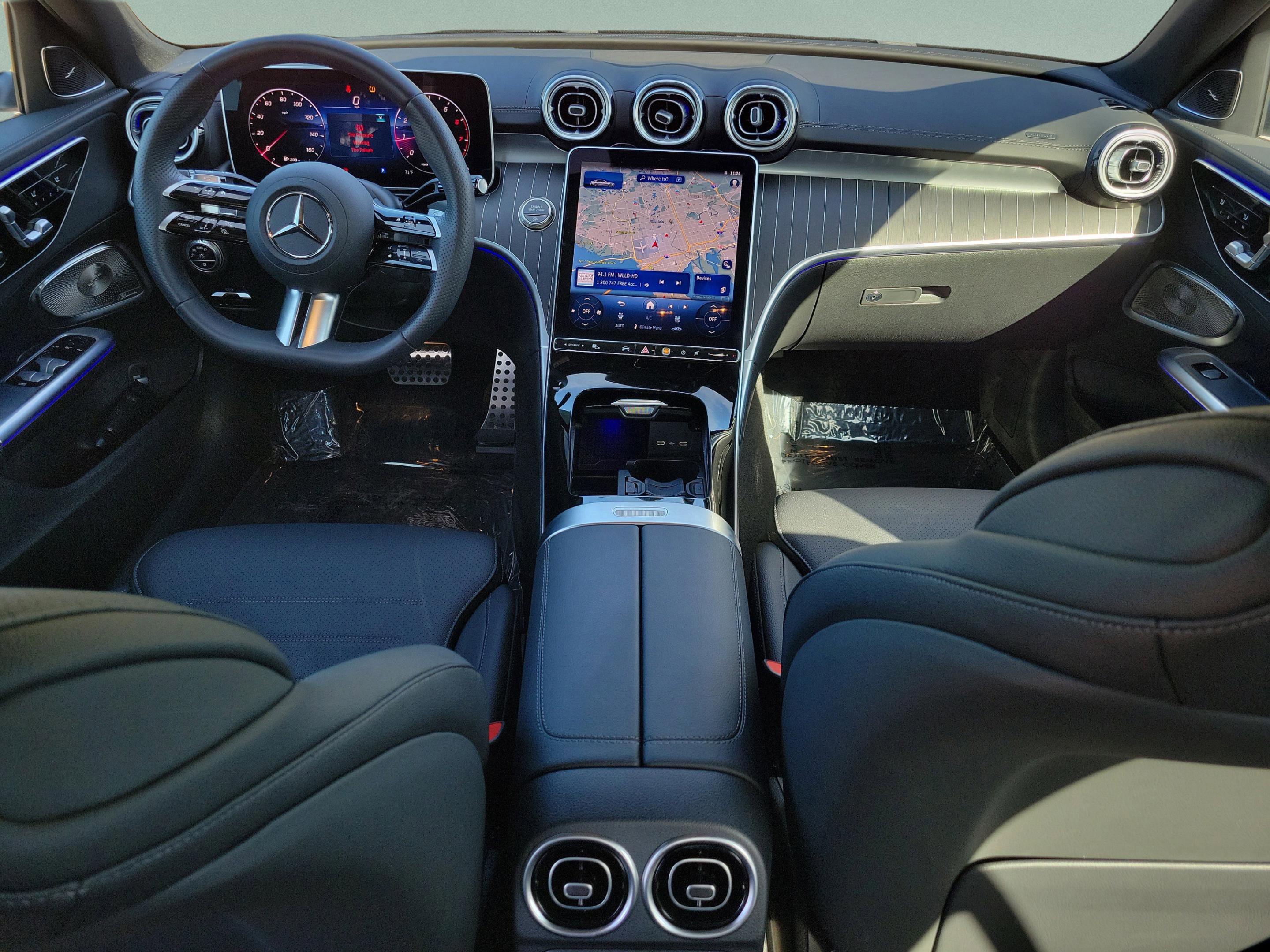 Used 2025 Mercedes-Benz C 300 Sedan image 8