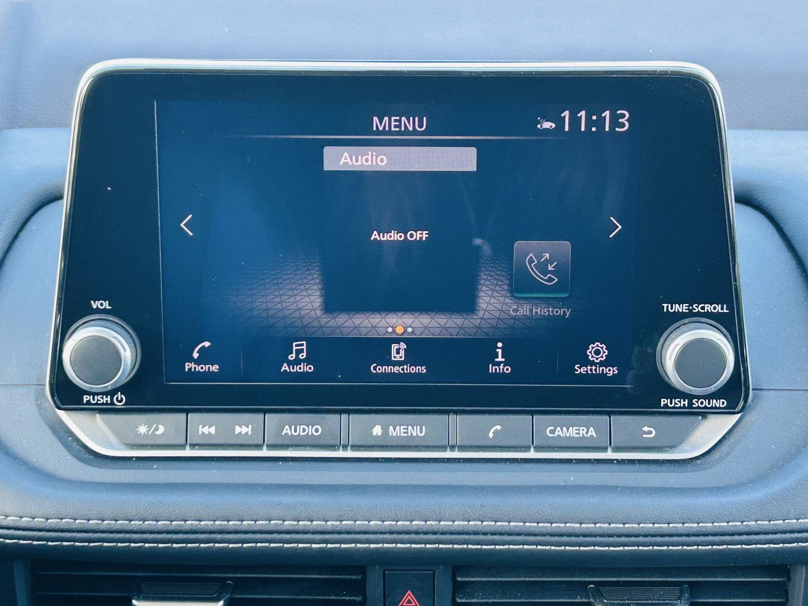 Used 2023 Nissan Rogue SV w/ SV Premium B Package image 21