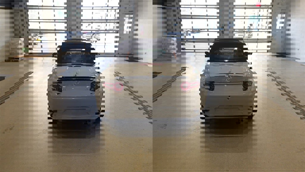 New 2025 MAZDA MX-5 Miata Club image 7