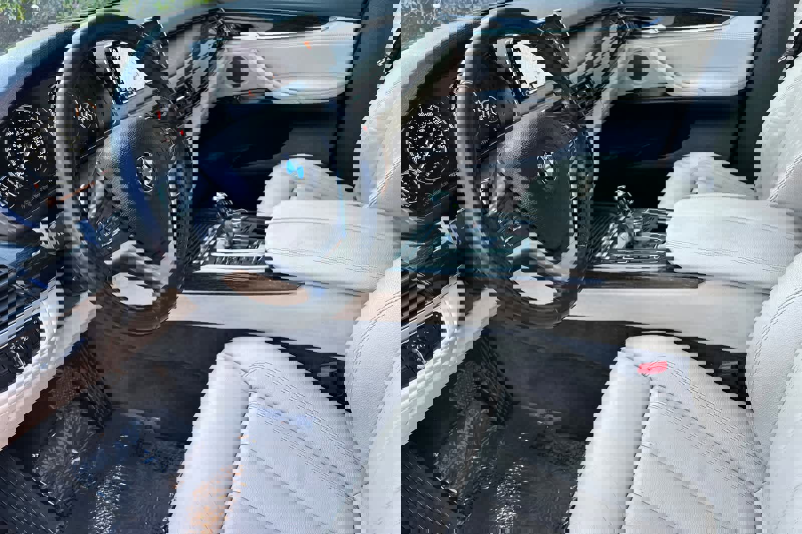 Used 2018 BMW X5 xDrive40e image 11