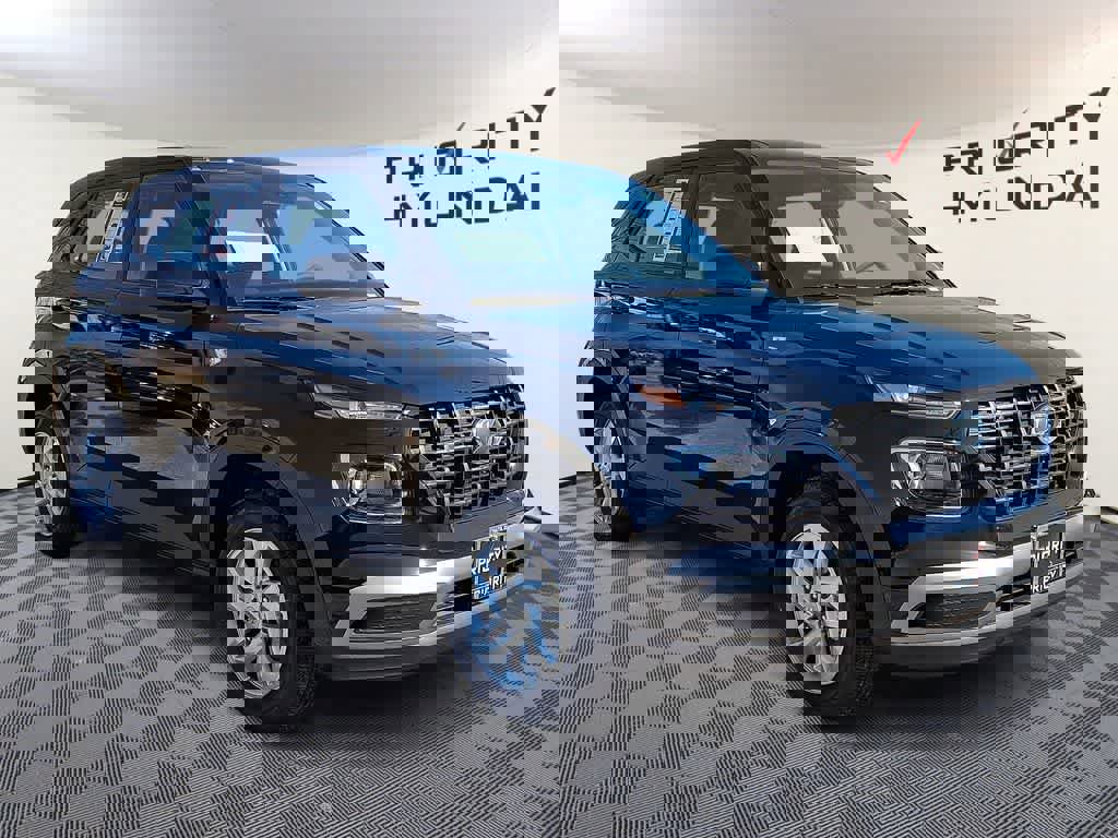 New 2026 Hyundai Venue SE image 3