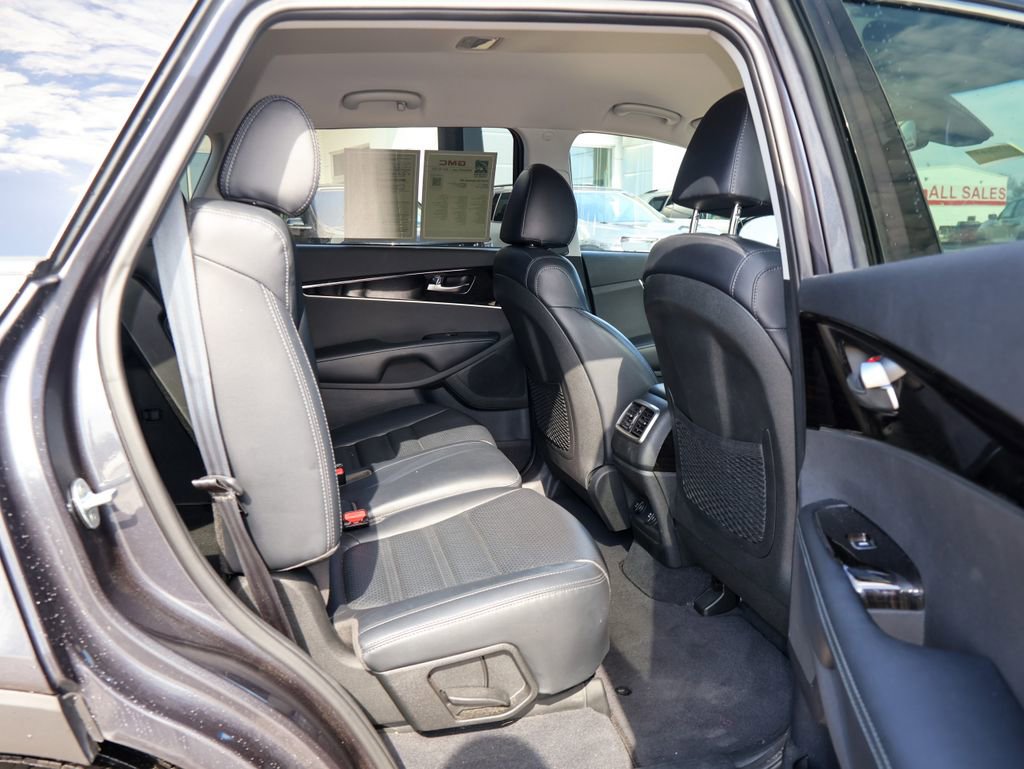 Used 2019 Kia Sorento EX image 28