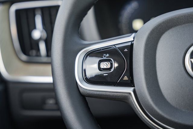 New 2026 Volvo XC60 B5 Plus w/ Protection Package Premier image 30