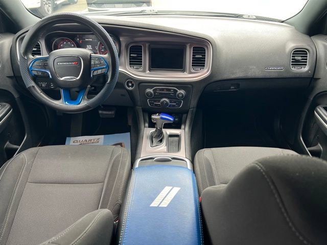 Used 2019 Dodge Charger SXT RWD image 11