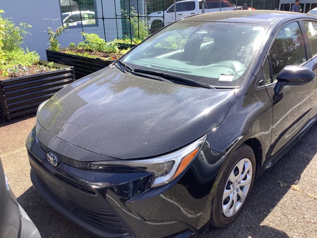 Certified 2025 Toyota Corolla LE